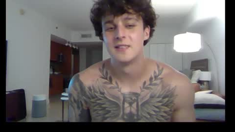 henrydesanti online show from September 9, 7:46 pm