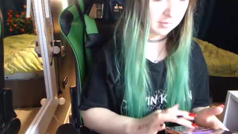 Snapshot of hentaishiing chatting on February 26, 7:24 pm Hentaishiing online show from February 26, 7:24 pm