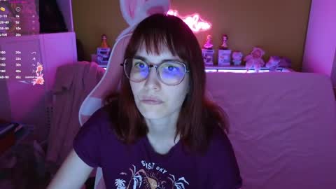 Snapshot of heraluna_ chatting on June 11, 7:56 pm HeraLuna online show from June 11, 7:56 pm