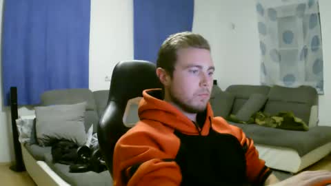 John Pearl online show from January 27, 9:11 pm