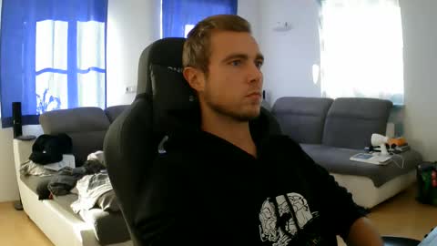 John Pearl online show from November 6, 10:38 am