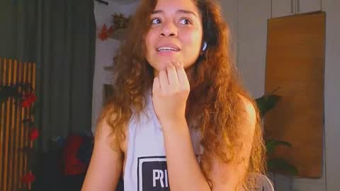 hercyqueen online show from March 25, 11:44 pm