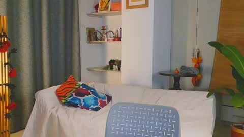 hercyqueen online show from March 31, 1:07 am