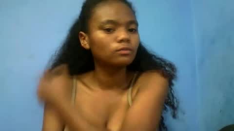 herisse01 online show from April 4, 9:01 pm