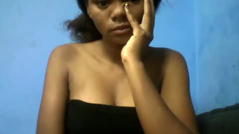 herisse01 online show from April 10, 10:58 pm