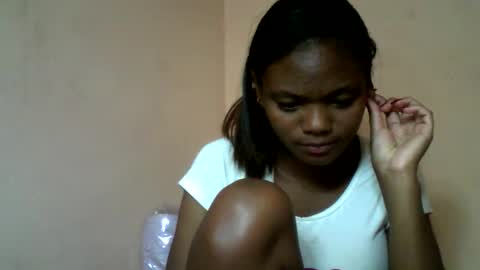 Snapshot of herisse01 chatting on June 7, 7:56 am herisse01 online show from June 7, 7:56 am
