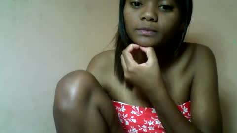 Snapshot of herisse01 chatting on June 8, 5:35 pm herisse01 online show from June 8, 5:35 pm