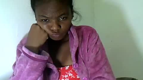 Snapshot of herisse01 chatting on July 13, 11:02 am herisse01 online show from July 13, 11:02 am