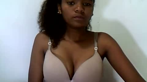Snapshot of herisse01 chatting on July 16, 3:07 pm herisse01 online show from July 16, 3:07 pm