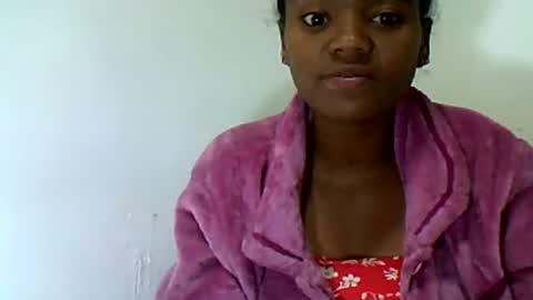 Snapshot of herisse01 chatting on July 17, 6:24 pm herisse01 online show from July 17, 6:24 pm