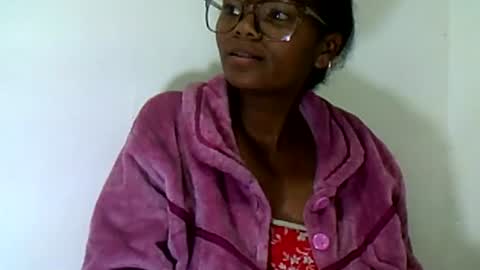 Snapshot of herisse01 chatting on July 20, 9:01 am herisse01 online show from July 20, 9:01 am