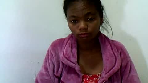Snapshot of herisse01 chatting on July 28, 11:15 pm herisse01 online show from July 28, 11:15 pm