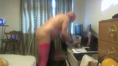 mature online show from June 10, 5:07 am
