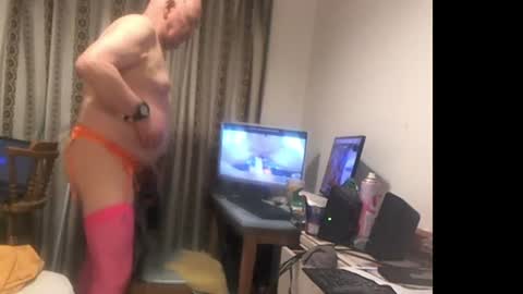 mature online show from June 11, 2:00 am