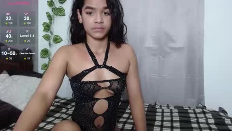 Snapshot of hermione_sweet18 chatting on January 8, 11:30 pm Alana online show from January 8, 11:30 pm