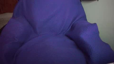 Charlotte Y Crystal online show from March 3, 10:10 am