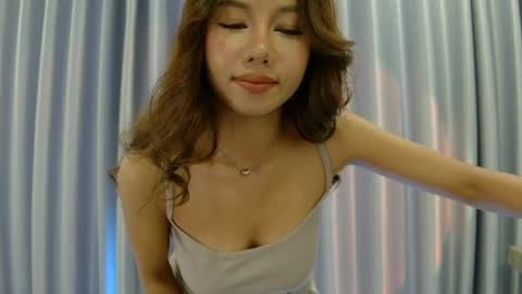 Snapshot of hersheys_aran chatting on April 26, 8:01 am Aran online show from April 26, 8:01 am