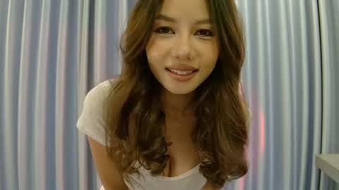 Snapshot of hersheys_aran chatting on June 14, 8:16 am Aran online show from June 14, 8:16 am