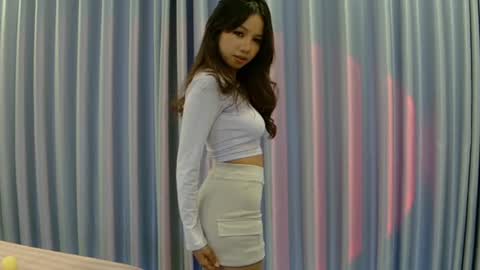 Snapshot of hersheys_aran chatting on July 20, 7:44 am Aran online show from July 20, 7:44 am