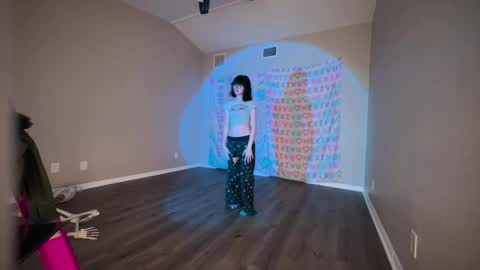 Snapshot of hexivu chatting on December 20, 7:44 am salem online show from December 20, 7:44 am