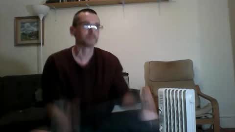 Snapshot of heyafamalam chatting on November 12, 6:03 am heyafamalam online show from November 12, 6:03 am