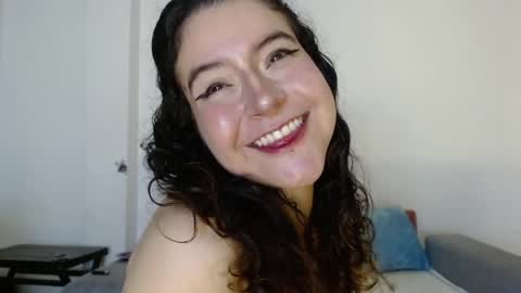 Snapshot of heykarlita chatting on May 26, 12:50 am HeyKarlitaa online show from May 26, 12:50 am