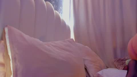 Snapshot of heymartina chatting on June 29, 6:30 pm Martina Ricci Show schedule Monday to Friday 8am colombia time I work some weekends online show from June 29, 6:30 pm
