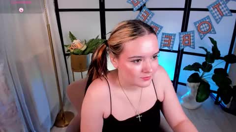 Amazing Mary  online show from September 20, 4:13 am