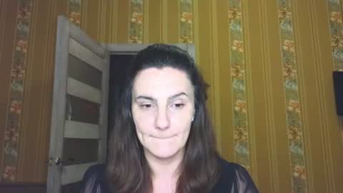 Snapshot of heyy_baddie chatting on June 19, 5:50 pm Heyy baddie online show from June 19, 5:50 pm