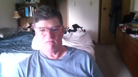 Snapshot of hg99too chatting on May 1, 3:05 pm hg99too online show from May 1, 3:05 pm