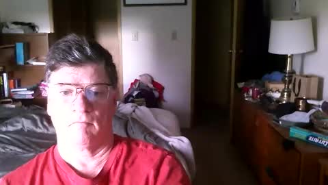 Snapshot of hg99too chatting on May 14, 2:24 pm hg99too online show from May 14, 2:24 pm