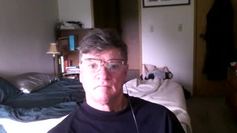 Snapshot of hg99too chatting on May 16, 2:05 pm hg99too online show from May 16, 2:05 pm