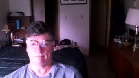 Snapshot of hg99too chatting on May 19, 1:17 pm hg99too online show from May 19, 1:17 pm