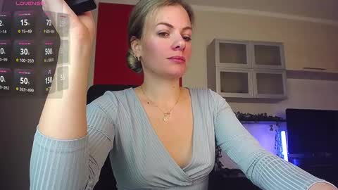 Lina online show from February 6, 6:18 am