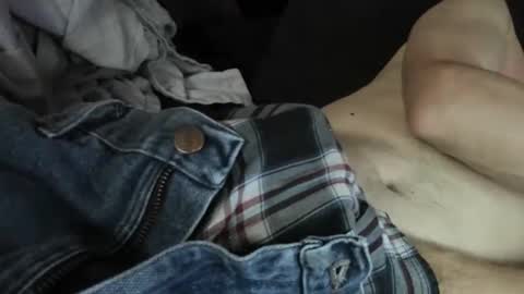 MR. Bation online show from April 5, 5:54 pm