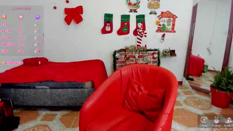 hi_moon online show from January 11, 12:10 pm