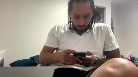 Snapshot of hihello7777 chatting on October 20, 4:46 am hihello7777 online show from October 20, 4:46 am