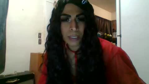 Snapshot of hihheelstranny chatting on January 18, 12:26 pm hihheelstranny online show from January 18, 12:26 pm