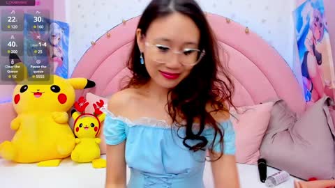 Snapshot of hikori_ chatting on January 18, 1:30 am Hikori online show from January 18, 1:30 am
