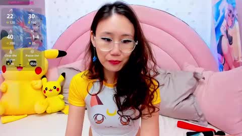 Snapshot of hikori_ chatting on February 18, 1:32 am Hikori online show from February 18, 1:32 am
