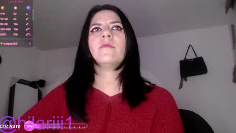 Snapshot of hilari18 chatting on May 21, 6:37 pm hilaril18 online show from May 21, 6:37 pm