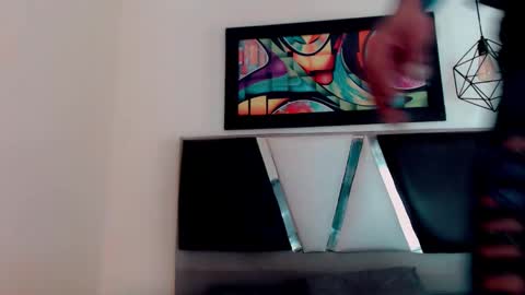 Hilary Avilan online show from February 13, 7:10 pm