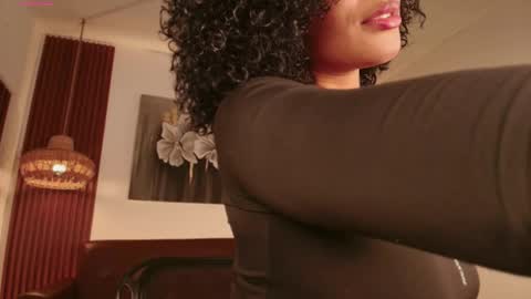 Snapshot of hilaryebony_ chatting on May 29, 7:56 pm - 29p online show from May 29, 7:56 pm