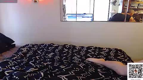 Snapshot of hilty92 chatting on December 23, 7:52 pm Hilty92 online show from December 23, 7:52 pm