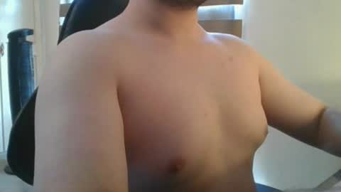 Snapshot of himbo_fox chatting on July 3, 7:20 pm Himbo fox online show from July 3, 7:20 pm