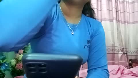 himuhimu22 online show from January 9, 1:02 pm