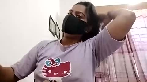 himuhimu22 online show from February 20, 9:32 am