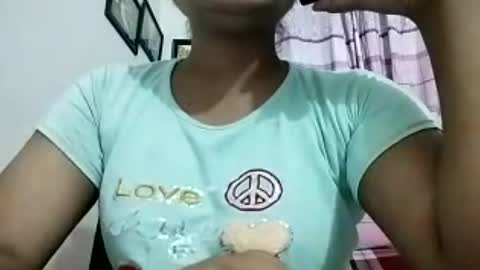 Snapshot of himuhimu22 chatting on June 29, 4:18 pm himuhimu22 online show from June 29, 4:18 pm