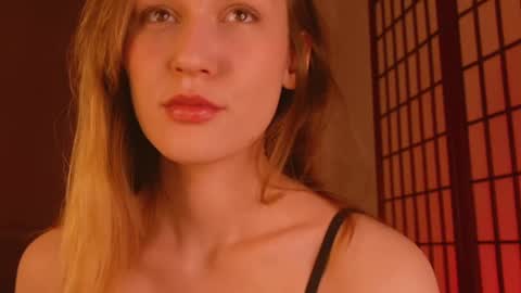 Hina online show from January 1, 12:33 pm