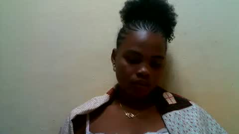 Snapshot of hinah89 chatting on June 9, 8:48 am hinah89 online show from June 9, 8:48 am